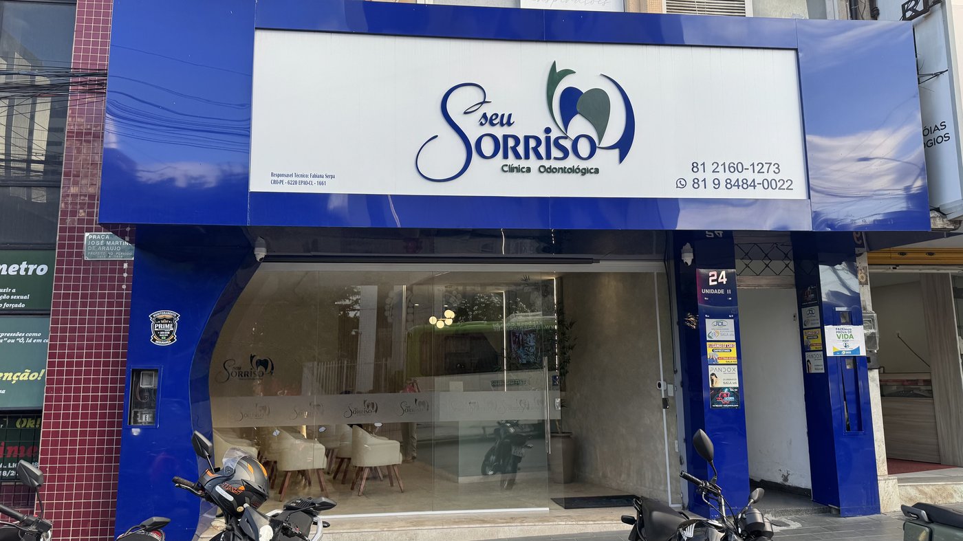 Fachada da Clínica Seu Sorriso, na Praça José Martins, 24